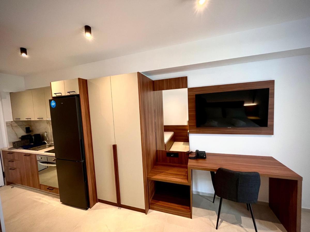 City Hill Luxury Apartments Ioannina Bagian luar foto