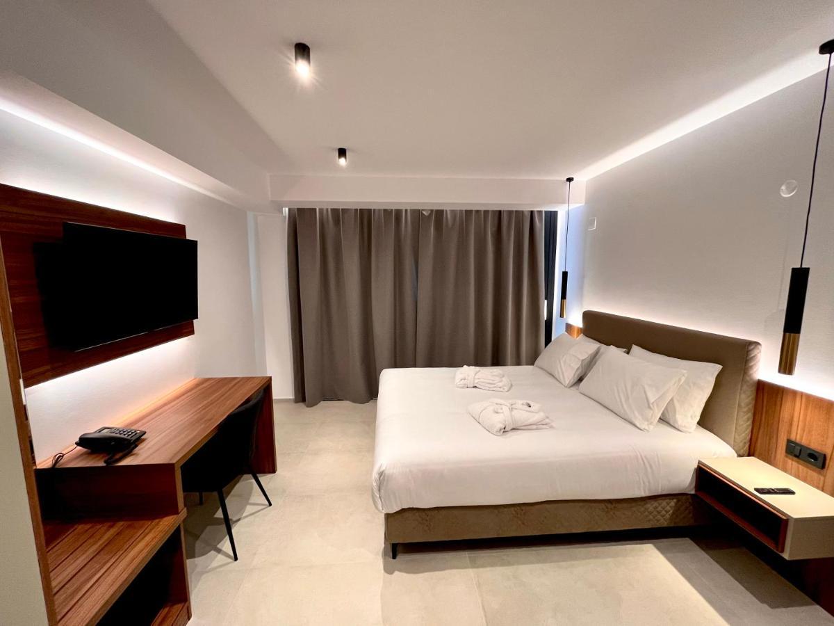 City Hill Luxury Apartments Ioannina Bagian luar foto