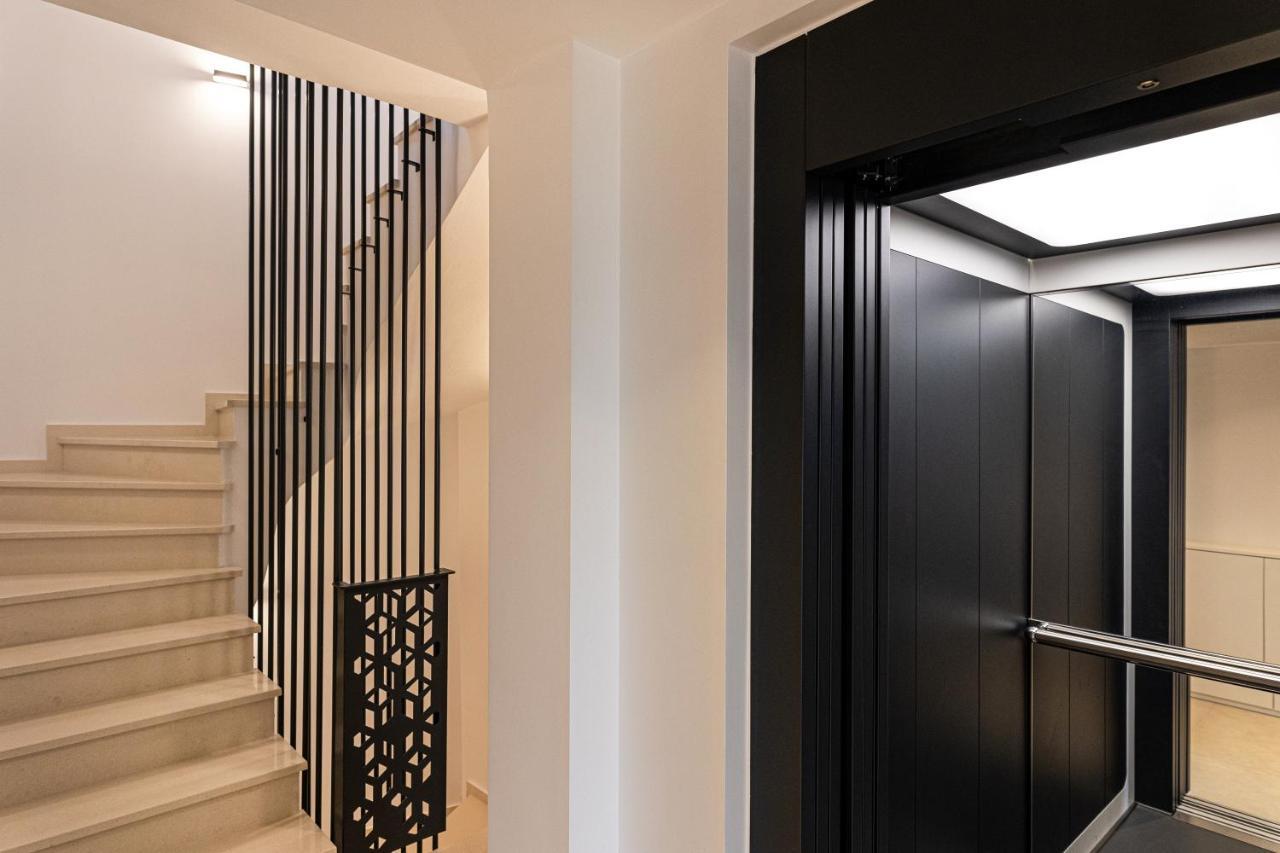 City Hill Luxury Apartments Ioannina Bagian luar foto