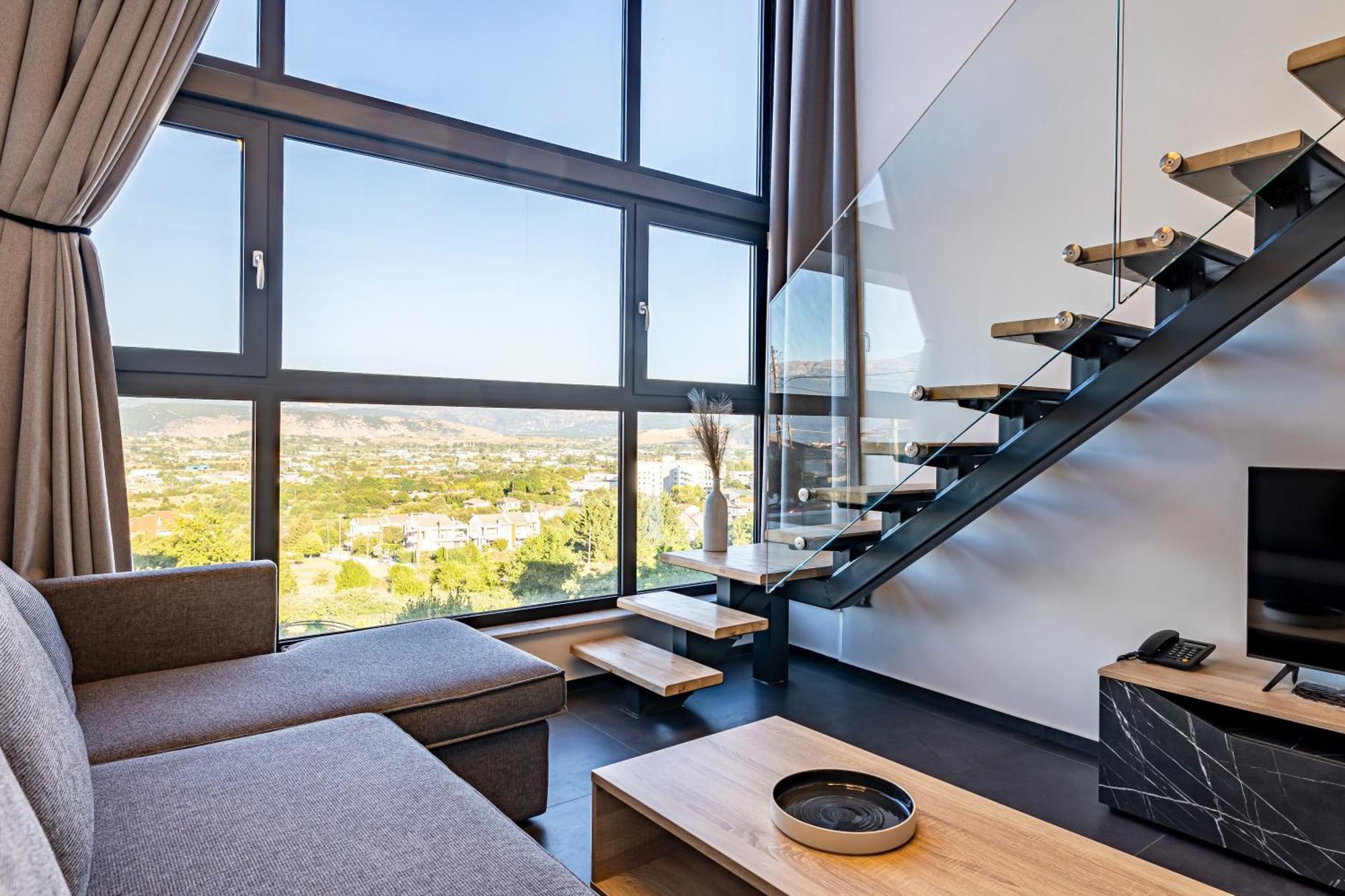 City Hill Luxury Apartments Ioannina Bagian luar foto