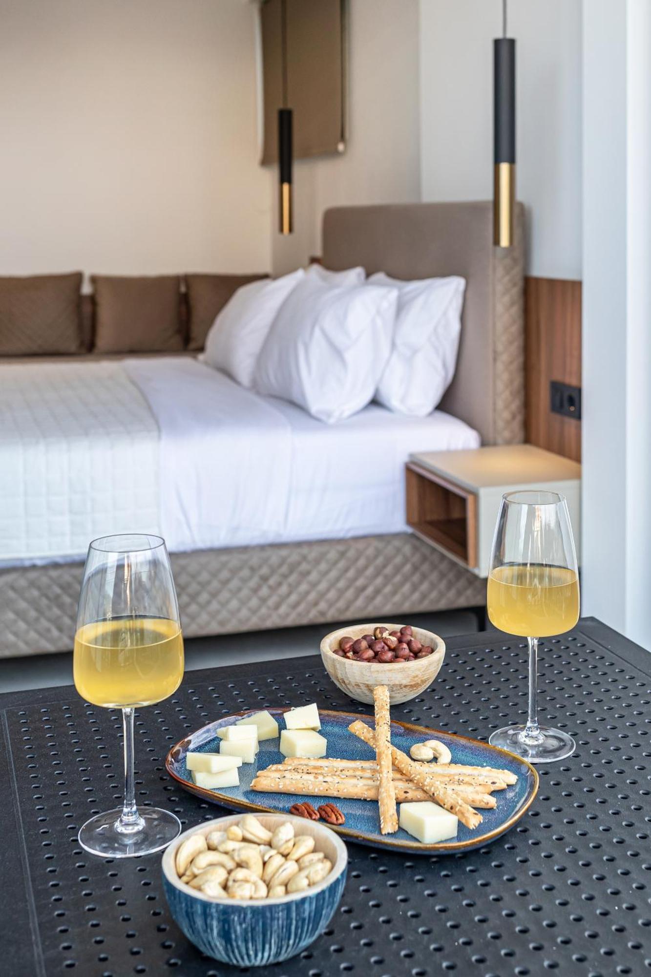 City Hill Luxury Apartments Ioannina Bagian luar foto